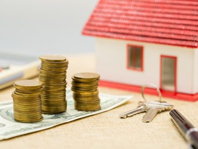 planning-savings-money-coins-buy-home_1150-18703